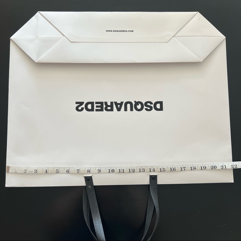 DSquared2 Shopping Gift Bag Black and White - Picture 9 of 10
